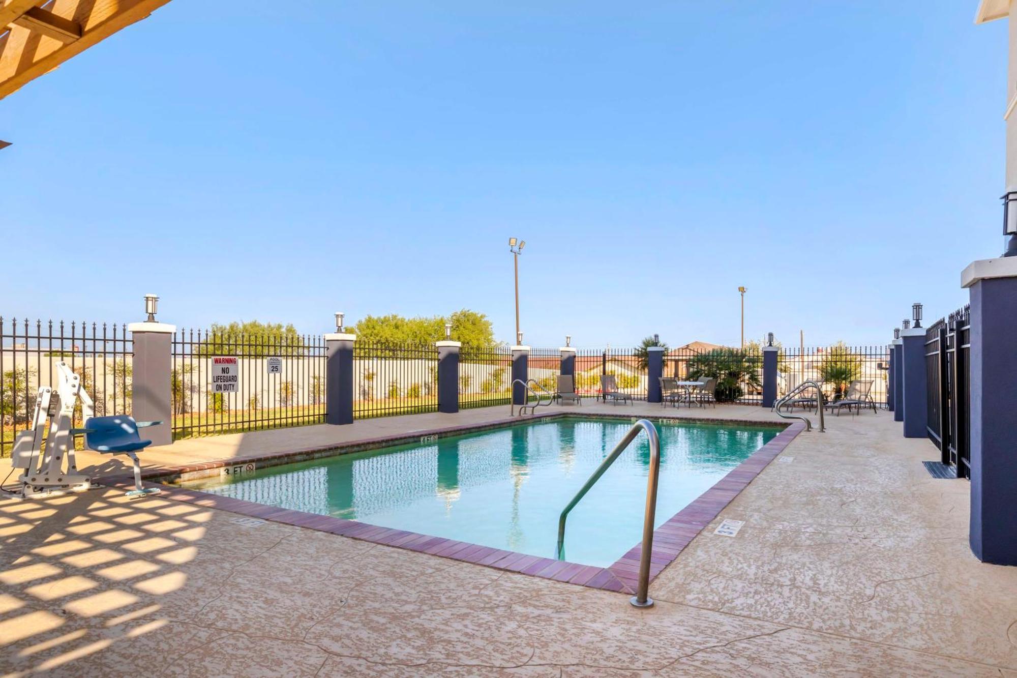 Best Western Plus Pleasanton Hotel Kültér fotó